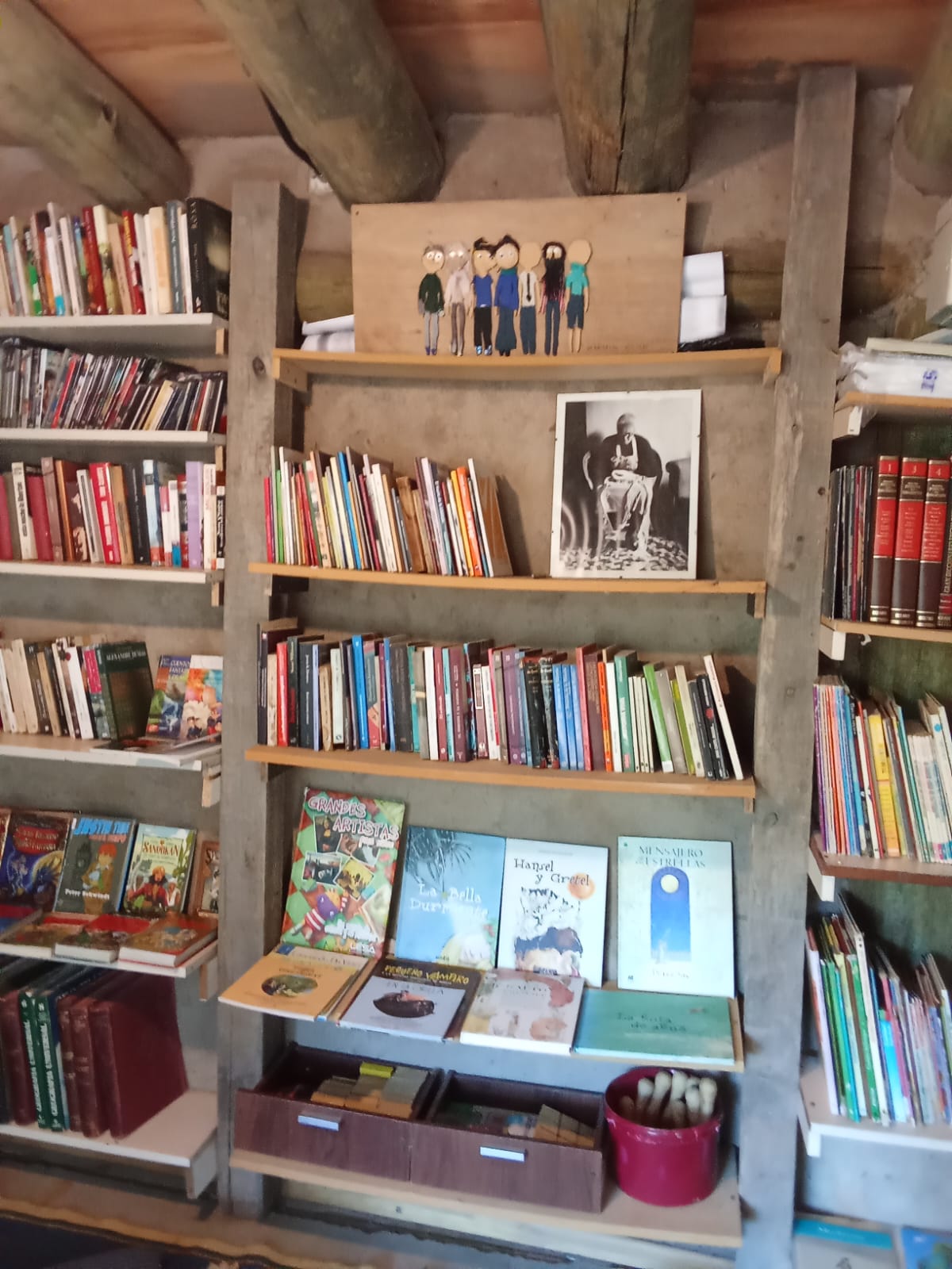 Biblioteca del Espacio Cultural